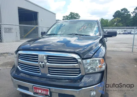 2017 Ram 1500 Big Horn 4X2 6'4 Box из США, поврежденный, VIN 1C6RR6GG4HS783947